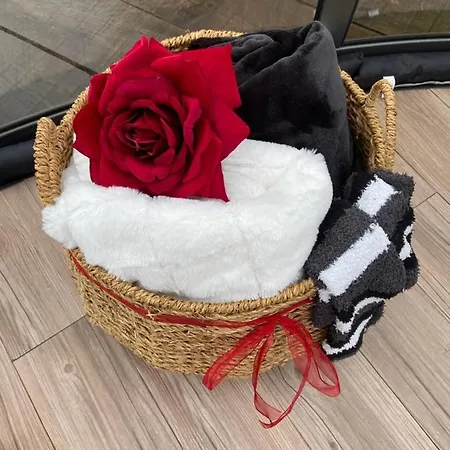 Sweet Dome In Bouillon Роскошный шатер Noirefontaine