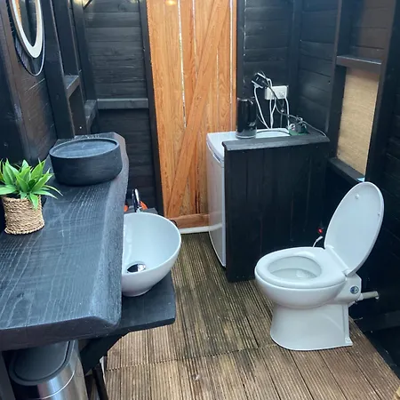 Sweet Dome In Bouillon Οργανωμένο κάμπινγκ *